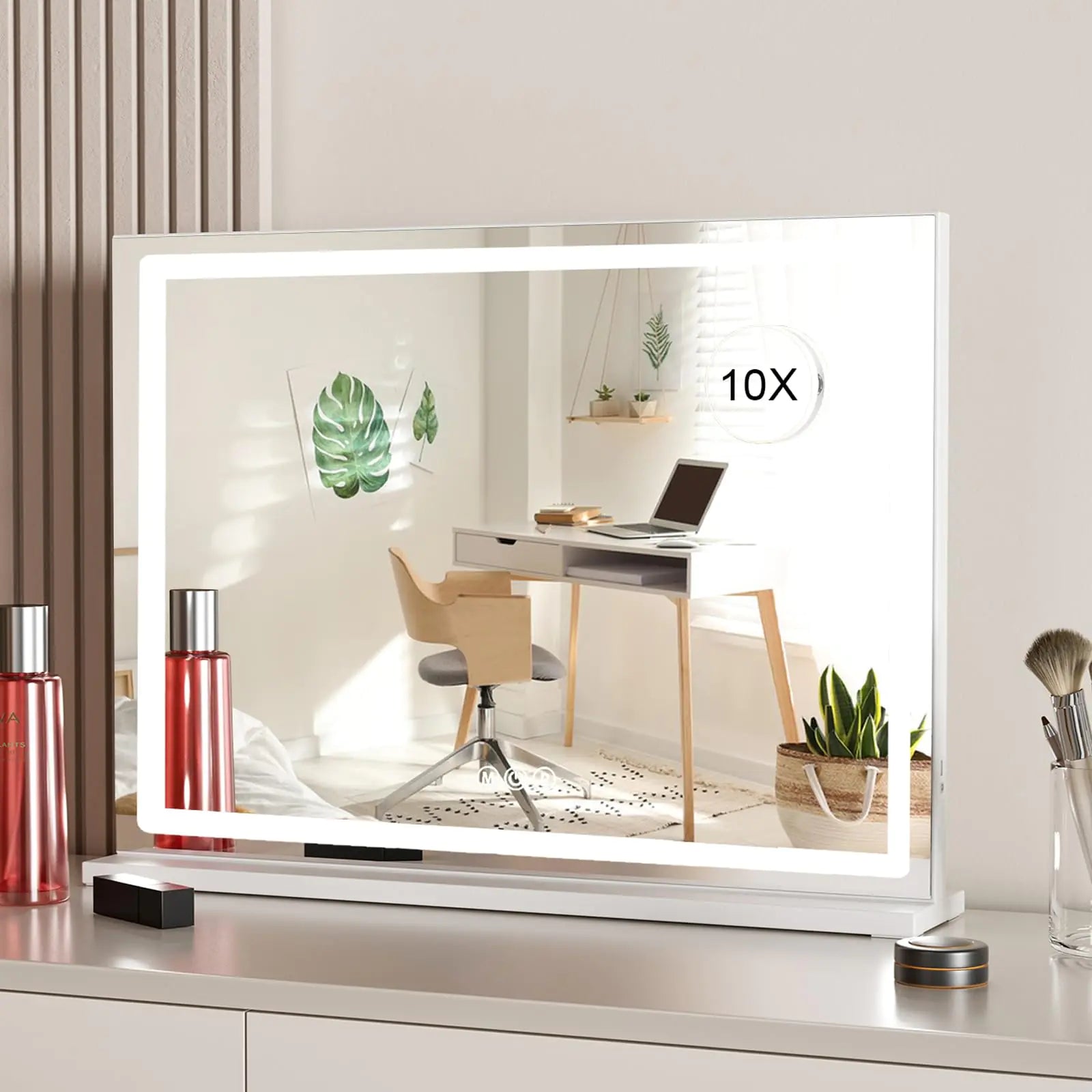 Hollywood Vanity Mirror with Lights, 10X Magnification